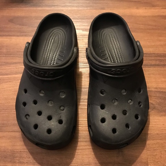 CROCS Shoes - 📦 5/$20 CROCS Unisex Classic